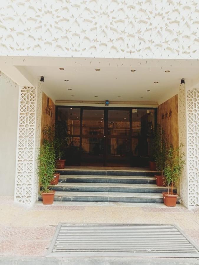 Aliqbal Hotel アル・コバール エクステリア 写真