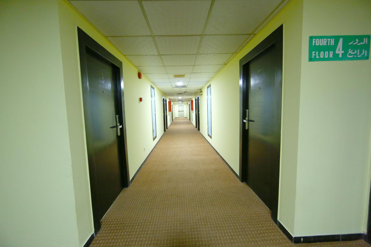 Aliqbal Hotel アル・コバール エクステリア 写真